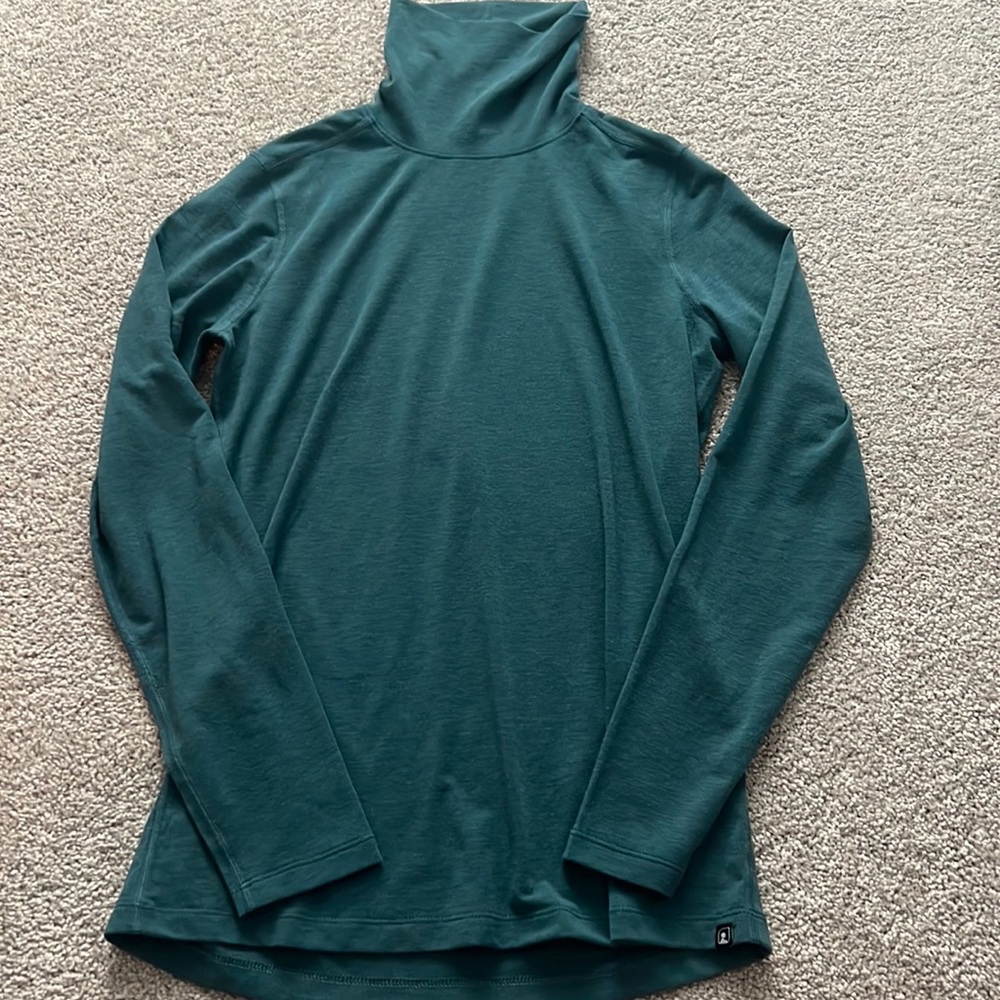Womens pull over turtleneck